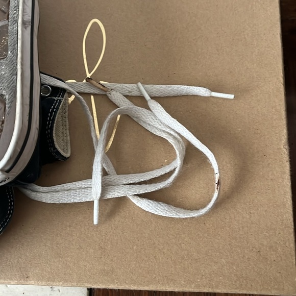 Kids black high top Converse size 7 - Picture 5 of 5